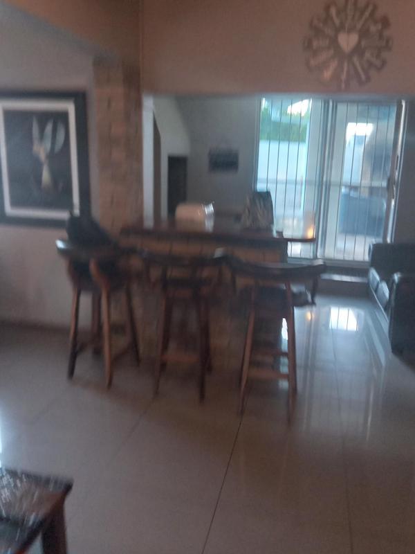 8 Bedroom Property for Sale in Wellington Western Cape